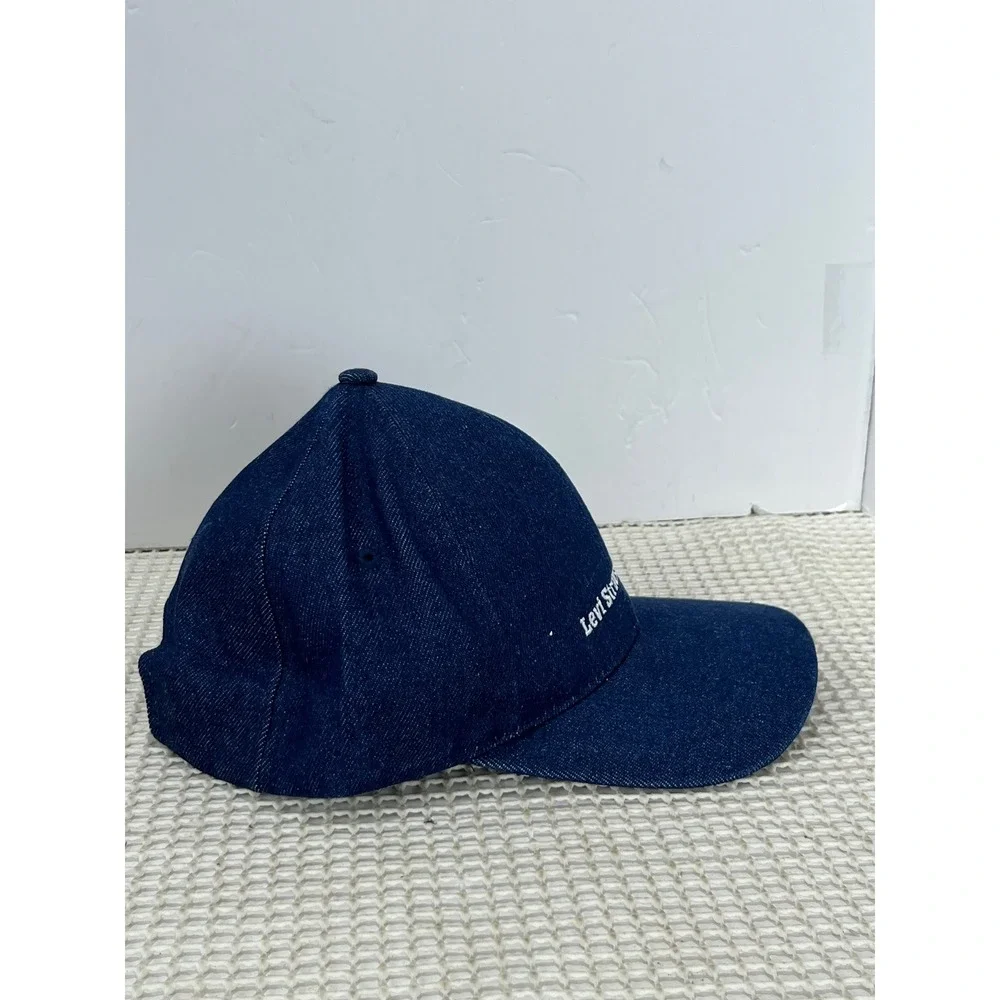Baseball Cap Levi‎ Strauss Co Embriodered Denim Blue Adjustable Strap Cotton EUC